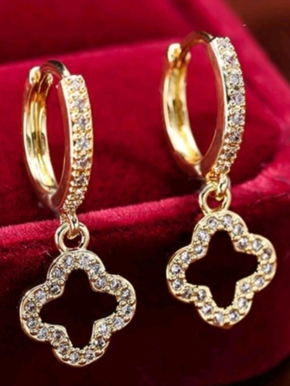Lucky Charm Clover Earrings - Golden Aura ✨